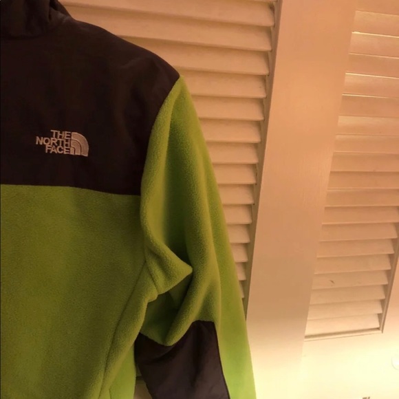 Green North Face Jacket - Picture 3 of 3